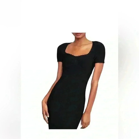 NWT-BCBGMaxAzria Bodycon Black Midi Dress Scalloped- Size Medium - Picture 3 of 9